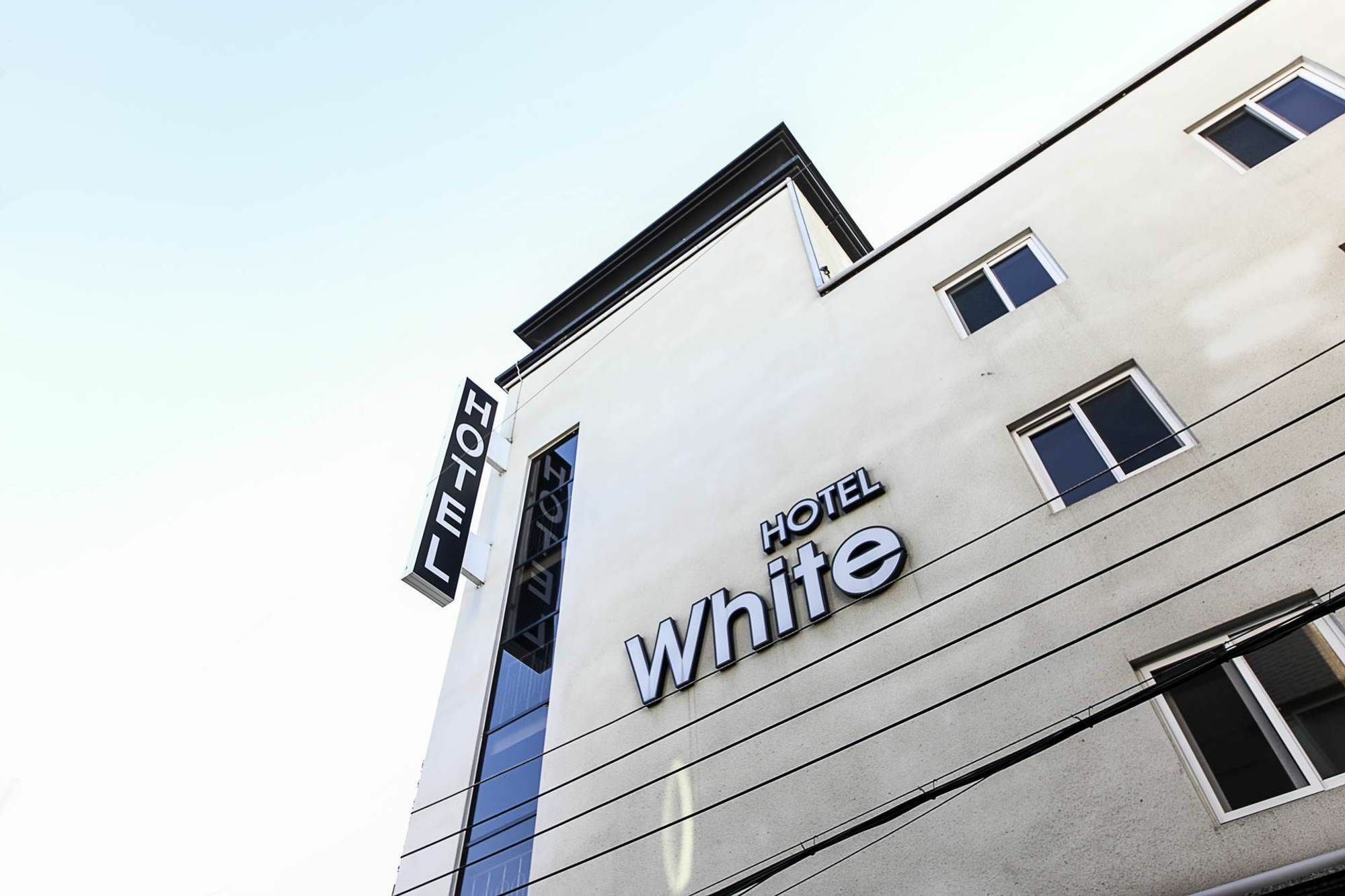 White Hotel Сувон Екстериор снимка