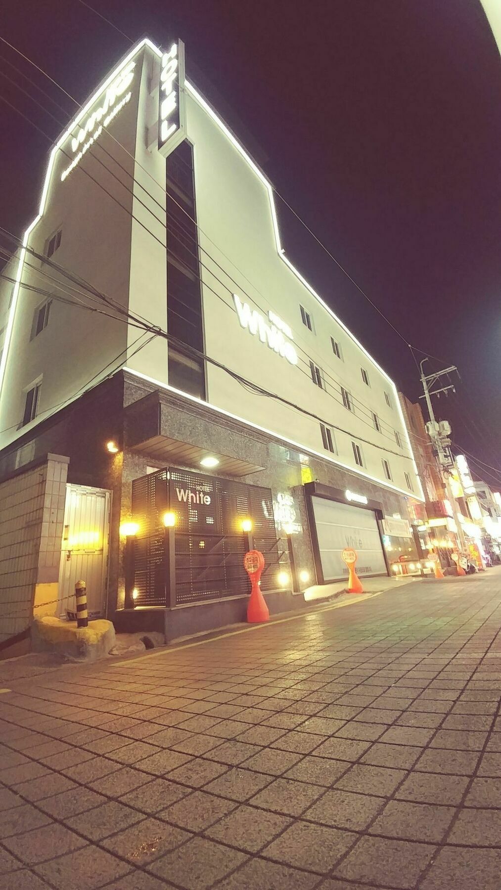 White Hotel Сувон Екстериор снимка